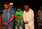 Crew members doing prayer before Iftaar party during the shoot of Surani Pictures  _Chalk N Duster_._5597ab5d52278.jpg
