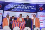 Hrithik Roshan snapped at Indian Super League auctions on 10th July 2015 (64)_55a0f7e86e18f.JPG