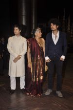 Ratna Pathak, Vivaan Shah at Shahid Kapoor and Mira Rajput_s wedding reception in Mumbai on 12th July 2015 (448)_55a3765047c5e.JPG