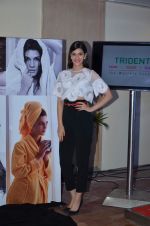 Kriti Sanon as the Trident brand ambassador in NSE on 14th July 2015 (14)_55a5feb141b6c.JPG