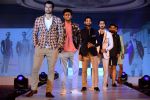at fashion show for Giovani in Taj Lands End on 14th July 2015 (80)_55a5fdab67c41.JPG