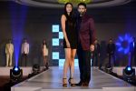 at fashion show for Giovani in Taj Lands End on 14th July 2015 (91)_55a5fe4532128.JPG