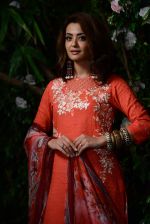 Surveen Chawla snapped at a fashion shoot for Sahiba in Aarey on 16th July 2015 (48)_55a91a6a90cb5.JPG