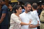 Aamir Khan, Kiran Rao, Azad Khan meets media on eid on 18th July 2015 (9)_55aa214d684f1.JPG