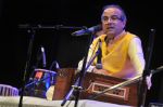 Suresh Wadkar at the Tribute to Jagjit Singh with musical concert Rehmatein in Mumbai on 18th July 2015 (76)_55aca1d322fa1.JPG