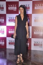 at Vogue beauty awards in Mumbai on 21st July 2015 (146)_55af9e2c0a31d.JPG