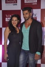 at Vogue beauty awards in Mumbai on 21st July 2015 (158)_55af9e426b39a.JPG