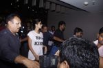 Katrina Kaif arrive in mumbai on 24th July 2015 (10)_55b37c1696a93.JPG