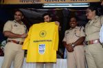 Ranbir Kapoor launches Mumbai FC tee for mumbai traffic cops in Bandra on 25th July 2015 (26)_55b4fb68352fd.JPG
