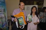 Juhi Chawla snapped at a book launch in Fort on 28th July 2015 (10)_55b8c88a62900.JPG