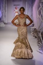 Model walks for Gaurav Gupta at India Couture week day 2 on 30th July 2015 (102)_55bb2743478f2.JPG