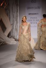 Model walks for Gaurav Gupta at India Couture week day 2 on 30th July 2015 (12)_55bb26fb136c4.JPG