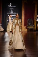  at  India Couture Week on 1st Aug 2015 (5)_55bce21fe346a.jpg