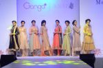 Model at Fashion show, Melange with collections by Payal Singhal on 1st Aug 2015 (133)_55bdfe440aa07.JPG