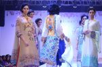 Model at Fashion show, Melange with collections by Payal Singhal on 1st Aug 2015 (182)_55bdfe7103b08.JPG