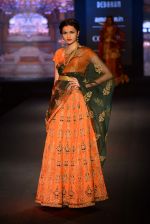 Model walk for Debarun Show at India Couture Week 2015 on 1st Aug 2015  (87)_55be15a0e11ac.JPG