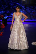 Model walks for manish malhotra at icw day 5 grand finale on 2nd Aug 2015 (149)_55bf1a34208ca.JPG