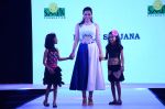 at Smile Foundations Fashion Show Ramp for Champs, a fashion show for education of underpriveledged children on 2nd Aug 2015 (43)_55bf1c73d46da.JPG