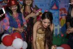 Sara Khan Birthday Party in Mumbai on 6th Aug 2015 (36)_55c45477a4e2c.jpg