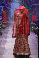 Model walks for Jyotsna Tiwari Show at India Bridal Week on 9th Aug 2015  (76)_55c855348e06b.jpg