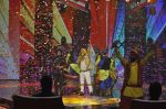 Daler mehndi, Mika Singh at Voice of India - Independence day special shoot in R K Studios on 10th Aug 2015 (32)_55c9a5fe240db.JPG