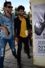 Shahid Kapoor at Trailer Launch of Shandaar in PVR on 11th Aug 2015 (40)_55caf9af71248.JPG