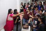 Mika Singh celebrates Independence Day with underprivileged kids of Divine Touch NGO (12)_55cc3396f2b5f.JPG
