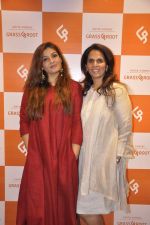 Raveena Tandon at Anita Dongre_s Grass Root store launch in Khar on 12th Aug 2015 (102)_55cca9946bc1e.JPG