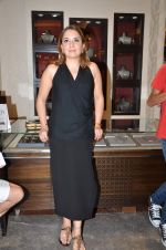at Farah Khan Ali_s new collection launch with Tanishq in Andheri, Mumbai on 13th Aug 2015 (225)_55cdac634073c.JPG