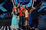 Saif Ali Khan, Katrina Kaif at the Promotion of Phantom on the sets of Indian Idol Junior 2015 in Mumbai on 16th Aug 2015 (127)_55d187057a433.JPG