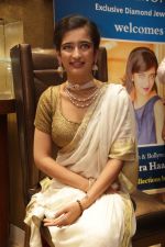 Akshara Haasan Launch Diamonds Showroom on 20th Aug 2015 (100)_55d739343c669.jpg