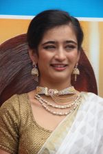 Akshara Haasan Launch Diamonds Showroom on 20th Aug 2015 (20)_55d739495e2fe.jpg