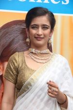 Akshara Haasan Launch Diamonds Showroom on 20th Aug 2015 (32)_55d738f79ce29.jpg