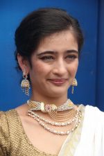 Akshara Haasan Launch Diamonds Showroom on 20th Aug 2015 (58)_55d7390d5a6b9.jpg