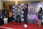 Anil Kapoor, John Abraham at Welcome back promotions in Thane, Mumbai on 23rd Aug 2015 (13)_55dabd7a59490.JPG