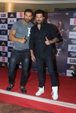Anil Kapoor, John Abraham at Welcome back promotions in Thane, Mumbai on 23rd Aug 2015 (45)_55dabd8a95984.JPG