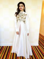 Prachi Desai at an event in USA (2)_55dd6e3d9bf9e.jpg