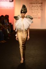 Model walk the ramp for Baggit Lil Shilpa Show on day 1 of LIFW on 26th Aug 2015 (91)_55dece4569264.JPG