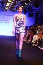 Model walk the ramp for Gen next Show on day 1 of LIFW on 26th Aug 2015 (200)_55decf109acaa.JPG