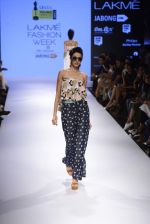 Model walk the ramp for Grazia Young Fashion Awards Wenners 2015 Show on day 1 of LIFW on 26th Aug 2015 (525)_55decf56ca7fb.JPG