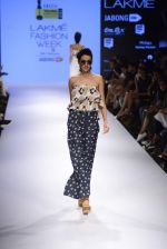 Model walk the ramp for Grazia Young Fashion Awards Wenners 2015 Show on day 1 of LIFW on 26th Aug 2015 (526)_55decf58b8796.JPG