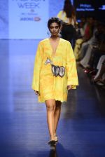 Model walks for Masaba Show at LIFW on 28th Aug 2015 (309)_55e1a4a38d1be.JPG
