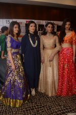 at the grand finale of Lakme Fashion Week 2015 on 30th Aug 2015 (3)_55e4060f8c3db.JPG