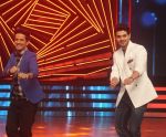 Muddasar and Suraj dance on Salman_s songs on the sets of DID 5_55e6e366f0eae.JPG
