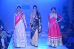 Model walk the ramp at Jaipur Couture Show (3)_55ed360a3513a.JPG