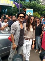 Ranveer Singh & Deepika Padukone fly to Pune in a private charter for the launch of the Gajanana song from Bajirao Mastani (1)_55f93d784a71a.jpg
