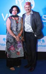 Hockey player Mir Ranjan Negi along with his wife at the _Care for Cancer Patients - Annual Day Event_  organised by NGO Vishwas._55ffa48c06da0.JPG