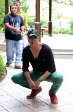 Akshay Kumar at Singh is Bling press meet in Delhi on 28th Sept 2015 (14)_56093eee022db.jpg