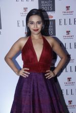 Swara Bhaskar at Elle Beauty Awards  in Trident, Mumbai on 1st Oct 2015 (231)_560e9ecf2287a.JPG