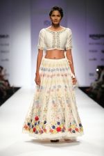 Model walk the ramp for Prama by Pratima Pandey show on day 2 of Amazon india fashion week on 8th Oct 2015 (47)_56167f4e421f0.JPG